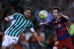 欧锦赛MVP荣耀：施罗德领衔现役翘楚，篮球传奇与活力并现